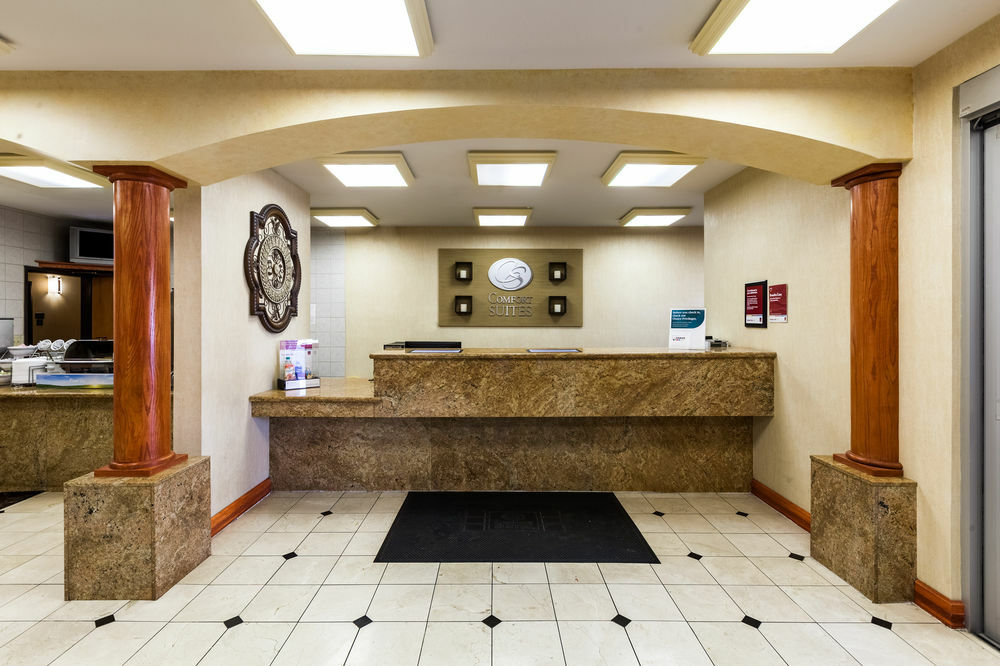 Surestay Plus Hotel By Best Western Мескит Екстериор снимка