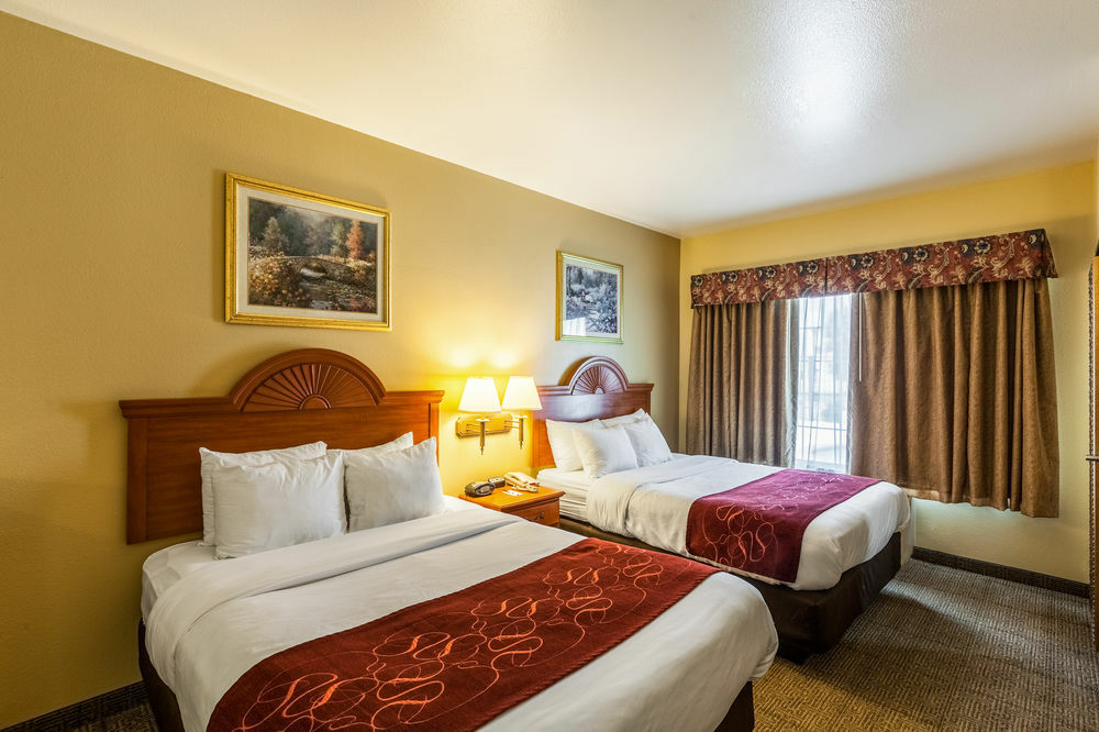 Surestay Plus Hotel By Best Western Мескит Екстериор снимка